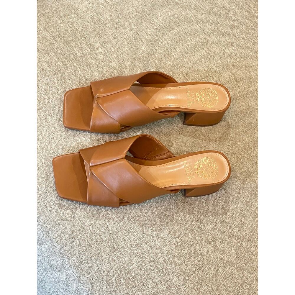 Vince Camuto Women's Seedanta Block Heel Sandal Heeled Size 8